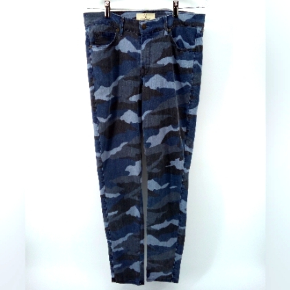 CJ Cookie Johnson Peace Skinny Blue Gray Camo Navy Jeans Cotton Blend 29